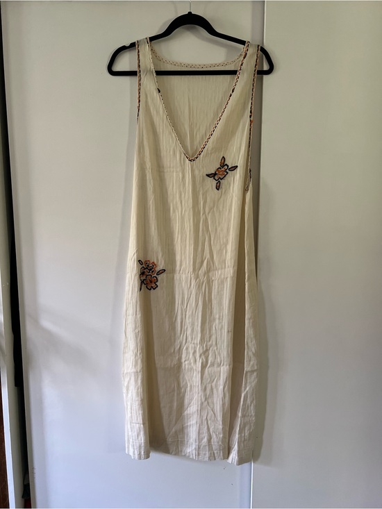 Other - True vintage 1920s Embroidered V-Neck Nightie / Slip Dress